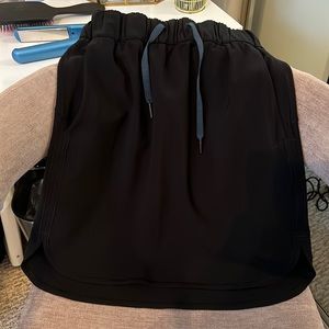 Lulu skirt with side pockets